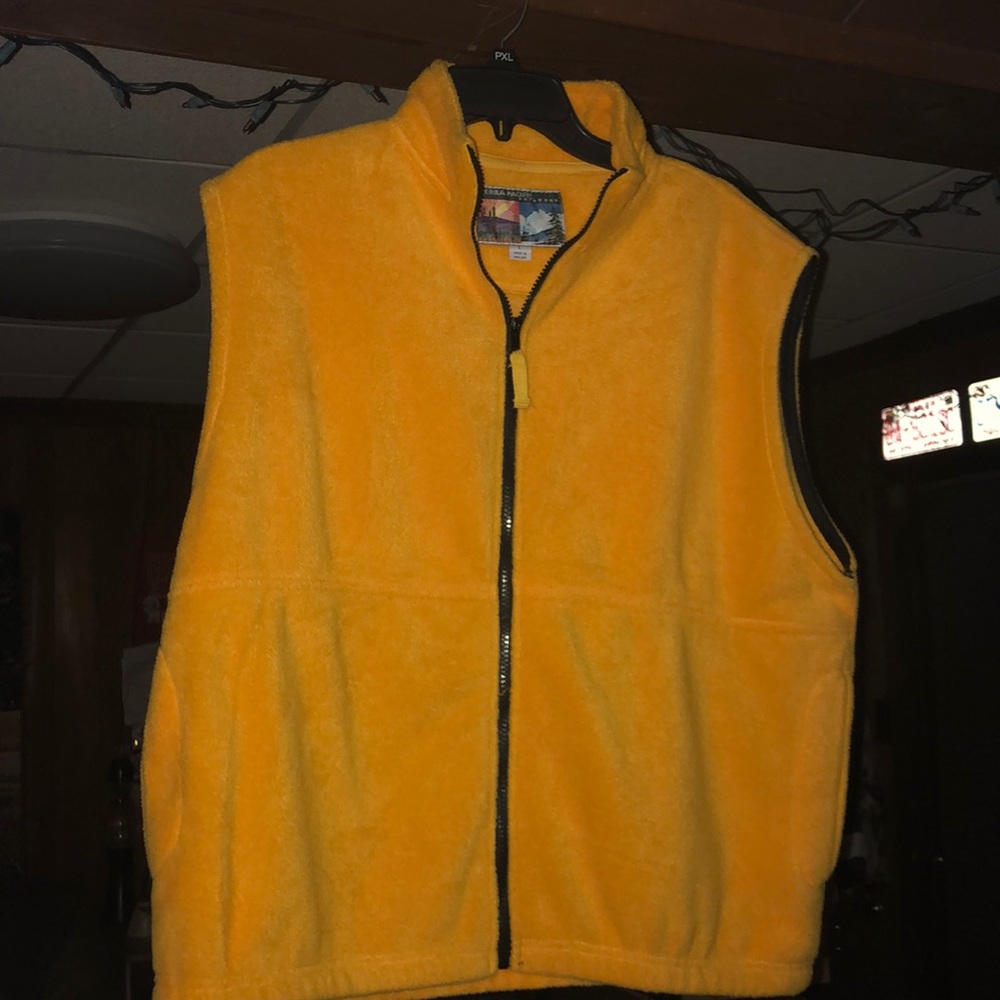 Yellow Sierra Pacific Fleece Vest